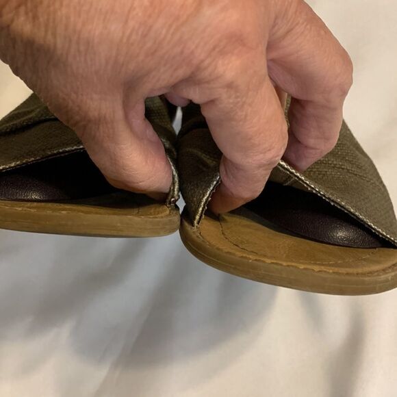 Blowfish size 11 sandal bootie army green - Picture 4 of 7